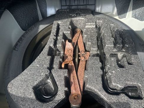 Used 2012 Honda Civic LX image 24