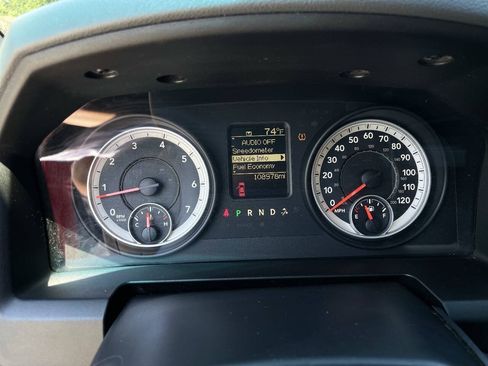 Used 2013 RAM 1500 Express RWD image 14