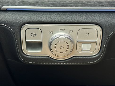 New 2025 Mercedes-Benz GLS 580 4MATIC image 31