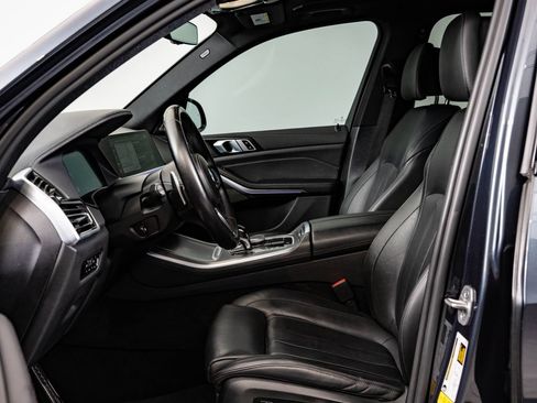 Used 2022 BMW X5 M50i w/ Premium Package AWD/4WD image 24
