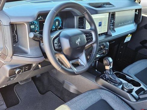 New 2025 Ford Bronco Big Bend image 3
