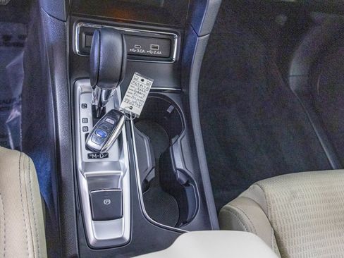 Used 2025 Subaru Ascent Premium AWD/4WD image 27
