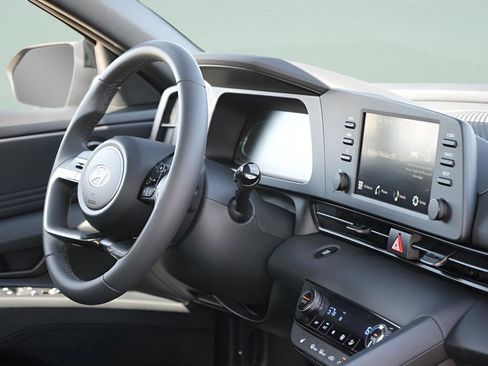 New 2026 Hyundai Elantra SEL Sport Premium FWD image 11