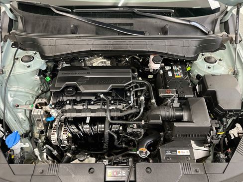 Used 2025 Hyundai Kona SEL AWD/4WD image 33