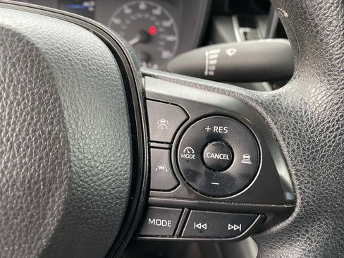 Used 2024 Toyota Corolla LE image 21