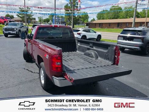 Used 2013 Chevrolet Silverado 1500 LT AWD/4WD image 9
