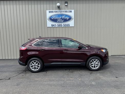 Used 2024 Ford Edge SEL AWD/4WD image 6