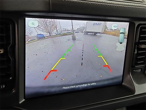 Certified 2025 Ford Bronco Badlands image 18