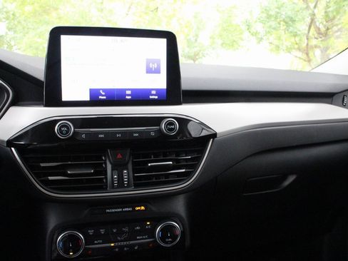 Used 2022 Ford Escape SEL image 38