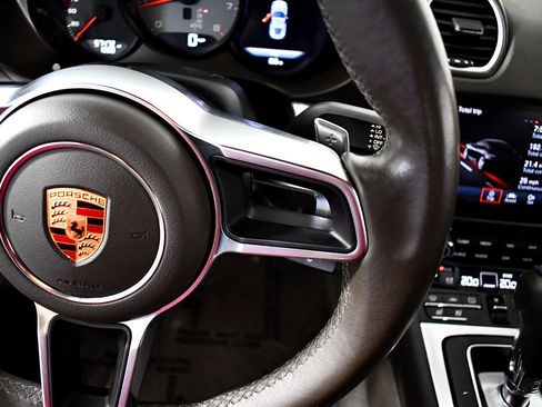 Used 2017 Porsche 718 Cayman S image 28