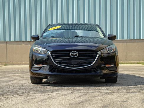 Used 2018 MAZDA MAZDA3 Touring FWD image 3