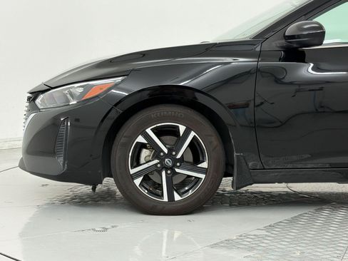 Used 2024 Nissan Sentra SV FWD image 25
