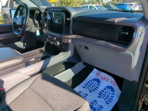 Used 2024 Ford F150 XLT w/ Mobile Office Package image 31