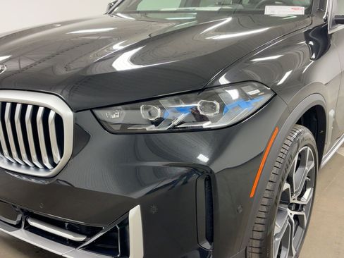 New 2026 BMW X5 sDrive40i w/ Climate Comfort Package image 10