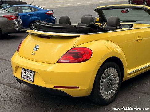 Used 2015 Volkswagen Beetle 1.8T FWD image 39