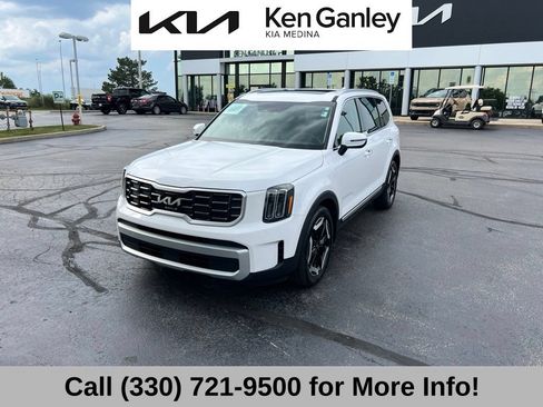 Used 2024 Kia Telluride S w/ S Sunroof Package AWD/4WD image 3