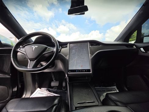 Used 2018 Tesla Model X 100D AWD/4WD image 19