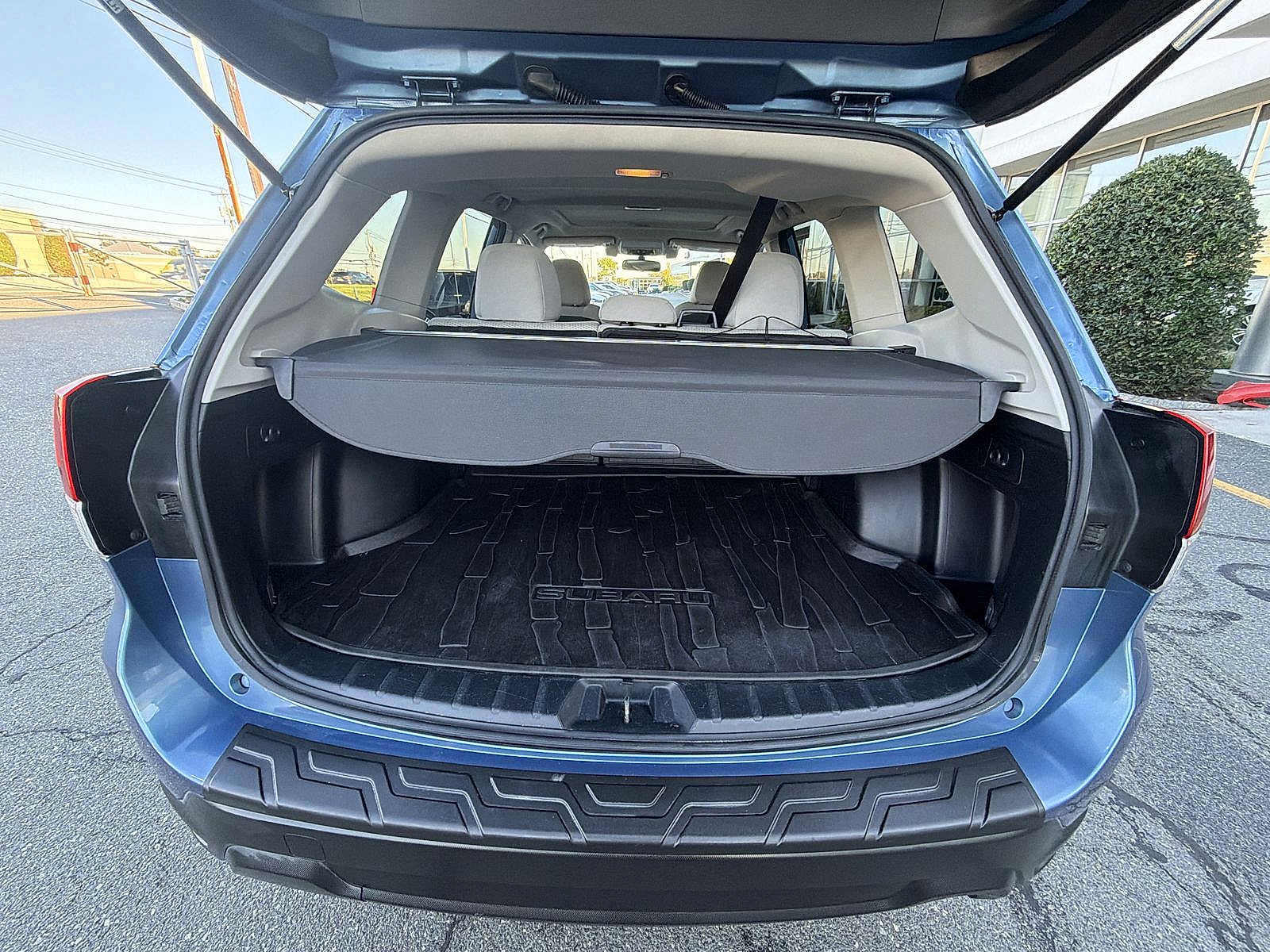 Used 2019 Subaru Forester Premium AWD/4WD image 27
