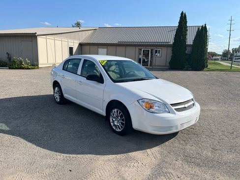 Used 2007 Chevrolet Cobalt LS w/ Enhanced Safety Package image 7