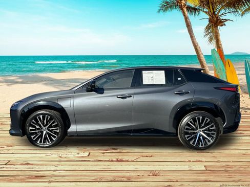 Used 2023 Lexus RZ 450e Premium w/ Cold Area Package image 3