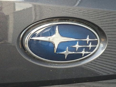 Used 2025 Subaru Crosstrek 2.0i Premium image 9