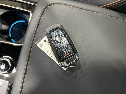 New 2026 Lincoln Aviator Black Label image 23