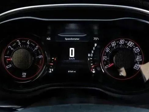 Used 2021 Dodge Challenger SXT w/ Blacktop Package image 19