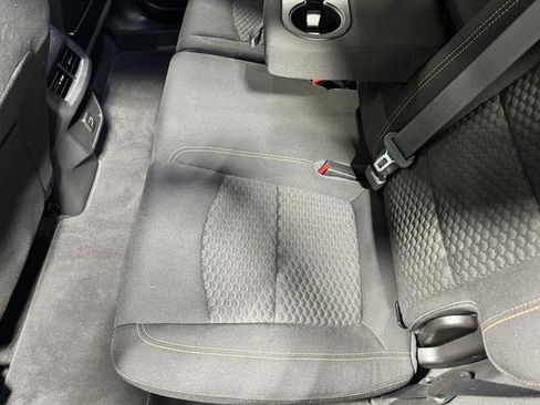 Used 2019 GMC Terrain SLE w/ Driver Convenience Package image 9