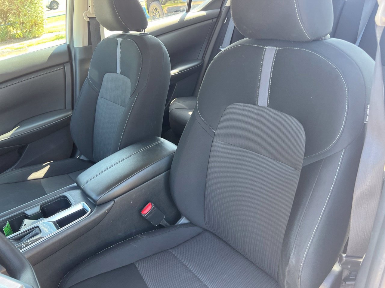 Used 2024 Nissan Sentra SV FWD image 10