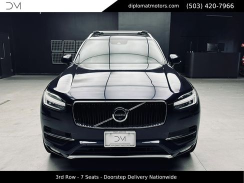Used 2017 Volvo XC90 T6 Momentum w/ Vision Package AWD/4WD image 11