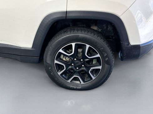 Used 2021 Jeep Compass Trailhawk AWD/4WD image 31