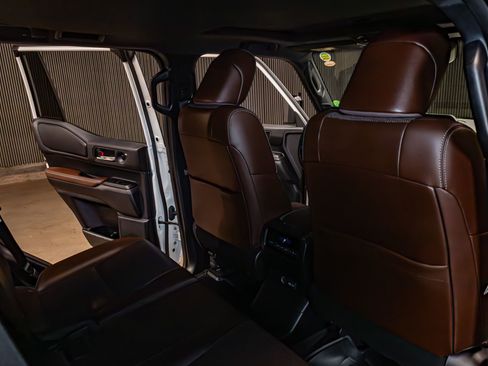 Used 2024 Toyota Land Cruiser w/ Premium Package image 27