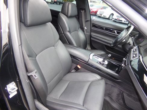 Used 2011 BMW ALPINA B7 LWB image 33