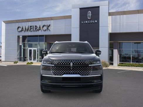 New 2026 Lincoln Navigator Reserve AWD/4WD image 36