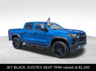 Used 2024 Chevrolet Colorado Trail Boss w/ Advanced Trailering Package AWD/4WD 360° Tour