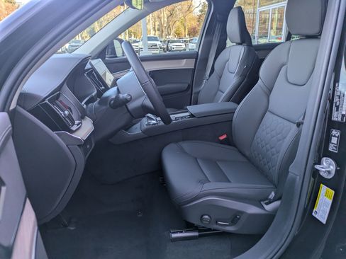 New 2026 Volvo XC90 B5 Plus w/ Protection Package image 15