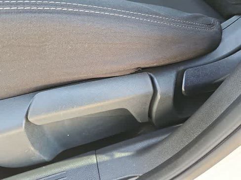Used 2023 Nissan Rogue S FWD image 15