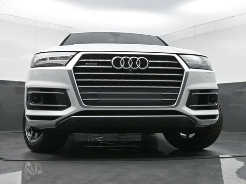 Used 2019 Audi Q7 3.0T Premium Plus w/ Premium Plus Package image 27