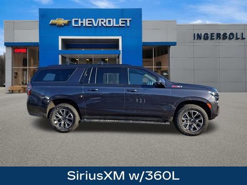 Used 2024 Chevrolet Suburban Z71 w/ Luxury Package image 9