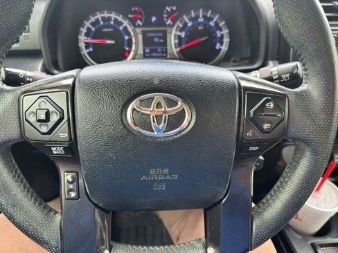 Used 2019 Toyota 4Runner TRD Off-Road image 11