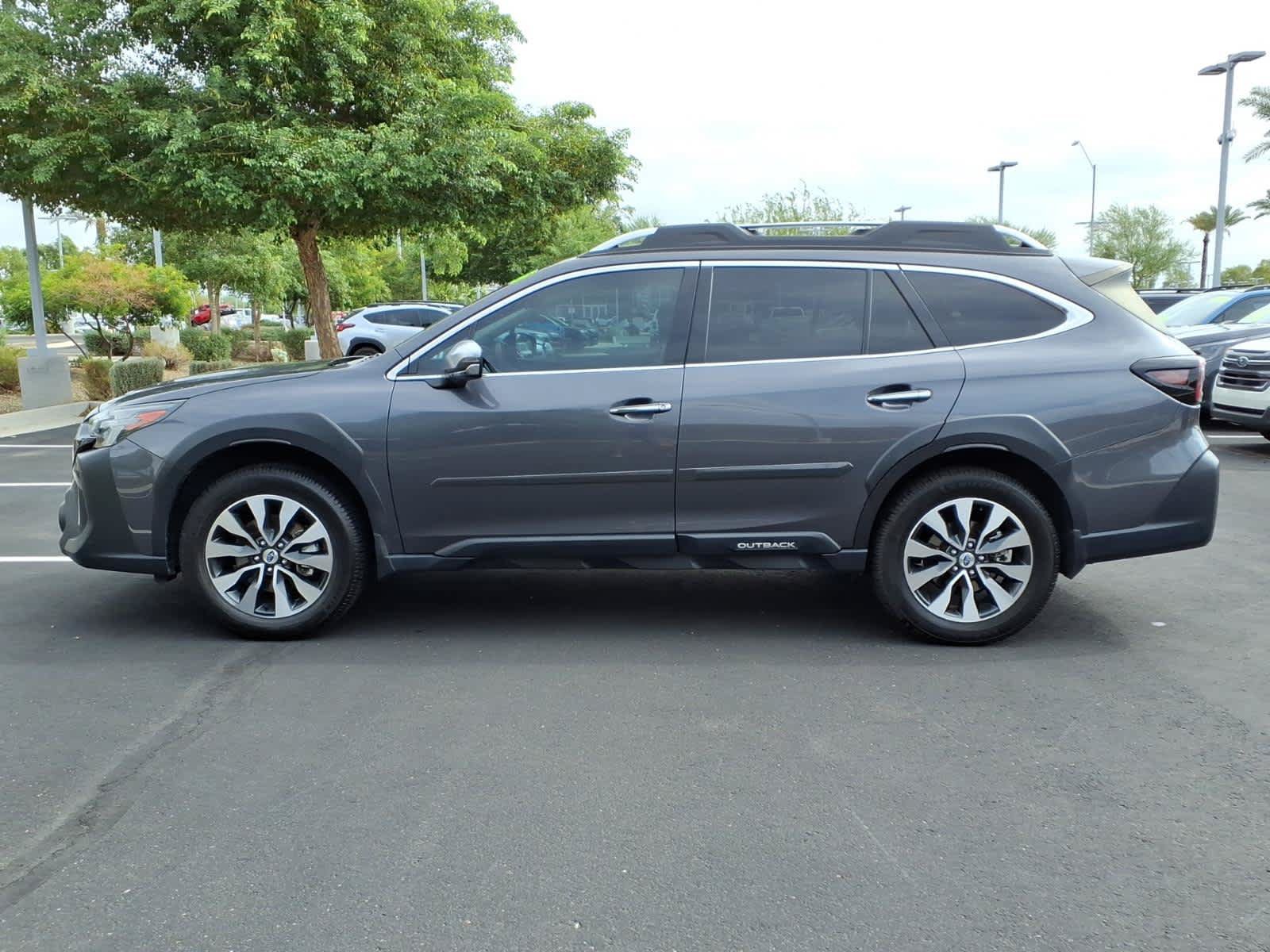 Used 2023 Subaru Outback Touring XT AWD/4WD image 7