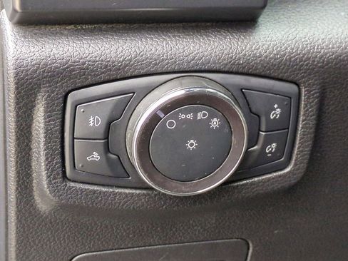 Used 2018 Ford F150 XLT w/ Equipment Group 302A Luxury image 18