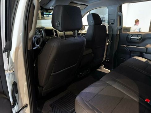 Used 2024 Chevrolet Silverado 1500 Custom w/ Turbomax Blackout Package AWD/4WD image 18