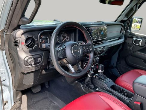 Used 2024 Jeep Wrangler Unlimited Rubicon 392 AWD/4WD image 17
