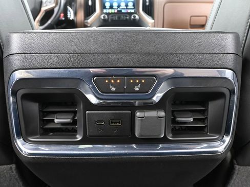 Used 2021 Chevrolet Silverado 2500 High Country AWD/4WD image 46