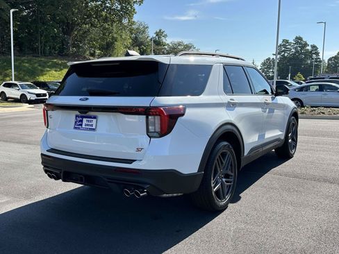 Used 2025 Ford Explorer ST w/ Sun And Sound Package AWD/4WD image 27