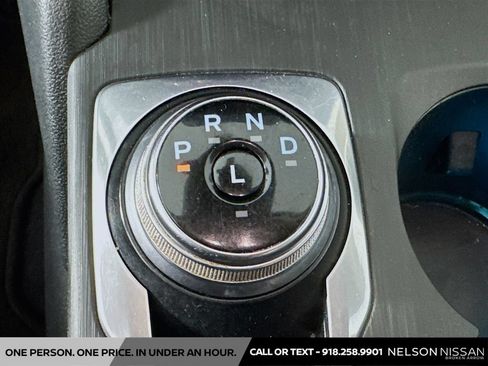 Used 2020 Ford Escape Titanium FWD image 17