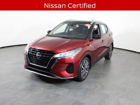 Certified 2023 Nissan Kicks SV image 2