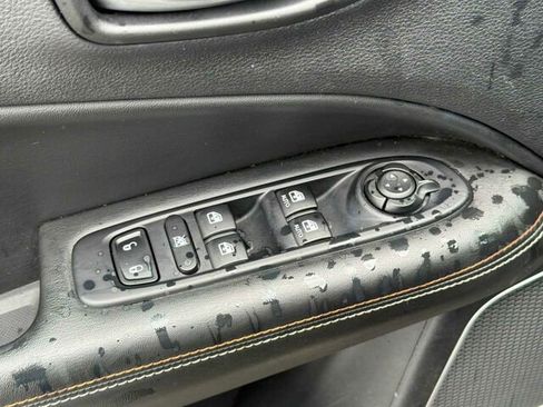 Used 2020 Jeep Compass Latitude w/ Popular Equipment Group image 14