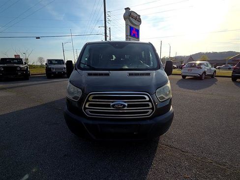 Used 2017 Ford Transit 350 XLT image 6